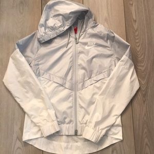 Women’s Nike Windbreaker